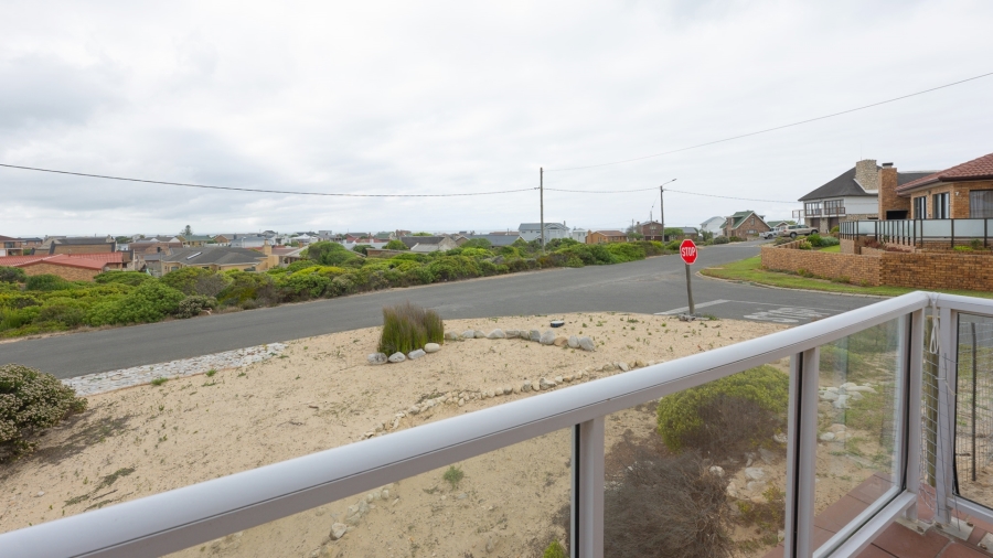 3 Bedroom Property for Sale in Struisbaai Western Cape
